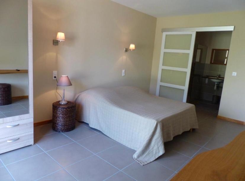 Bed and Breakfast La Grange de l’Ouche Saint-Parize-le-Chatel Exterior foto