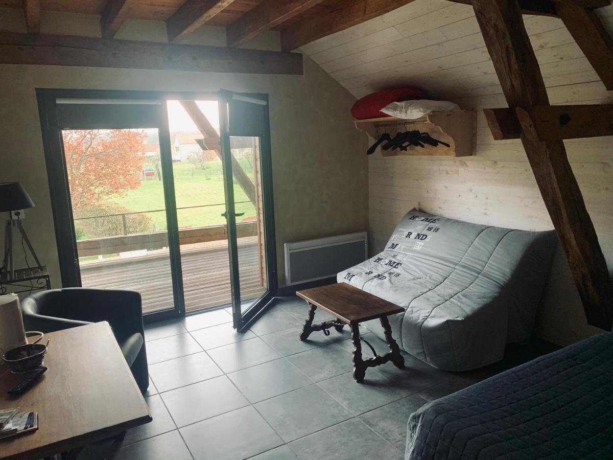 Bed and Breakfast La Grange de l’Ouche Saint-Parize-le-Chatel Exterior foto